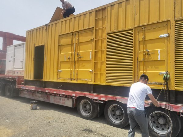 龙门镇发电机出租100KW发电机需要什么规格的电缆线？